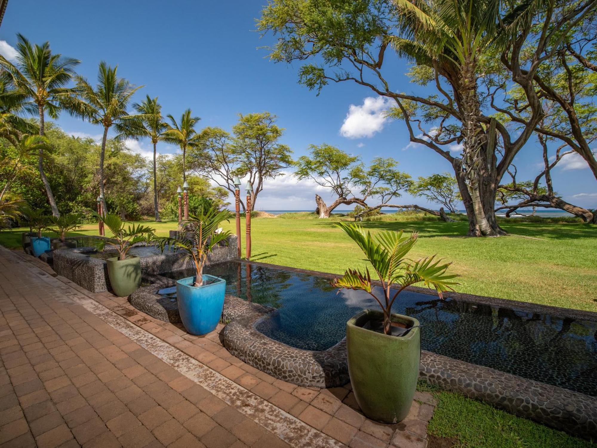 Aloha Aku Bamboo2 Suite - A Serene Retreat By The Shore Kihei Bagian luar foto